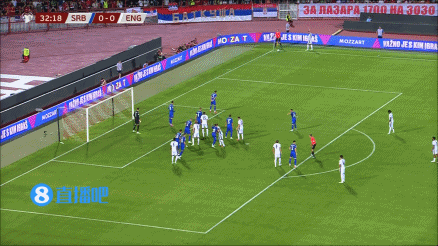 英格兰1-0领跑  塞尔维亚！凯恩顶球破门，赖斯底线球助功