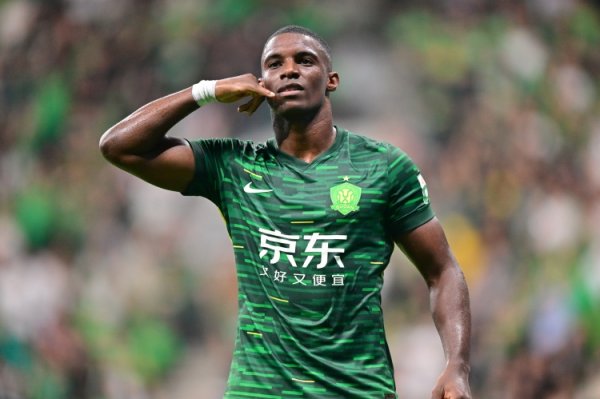 法比奥第20分钟破门，成为国安队史单赛季职业联赛  得分  最多的球员